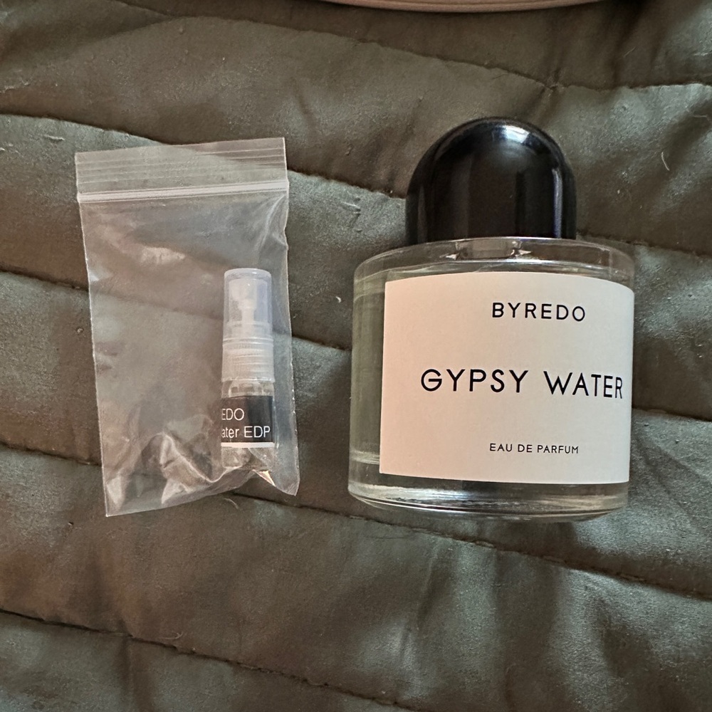 2mL BYREDO Perfume Sample – 2mL Glass Atomizer (Your Choice) - Picture 3 of 17